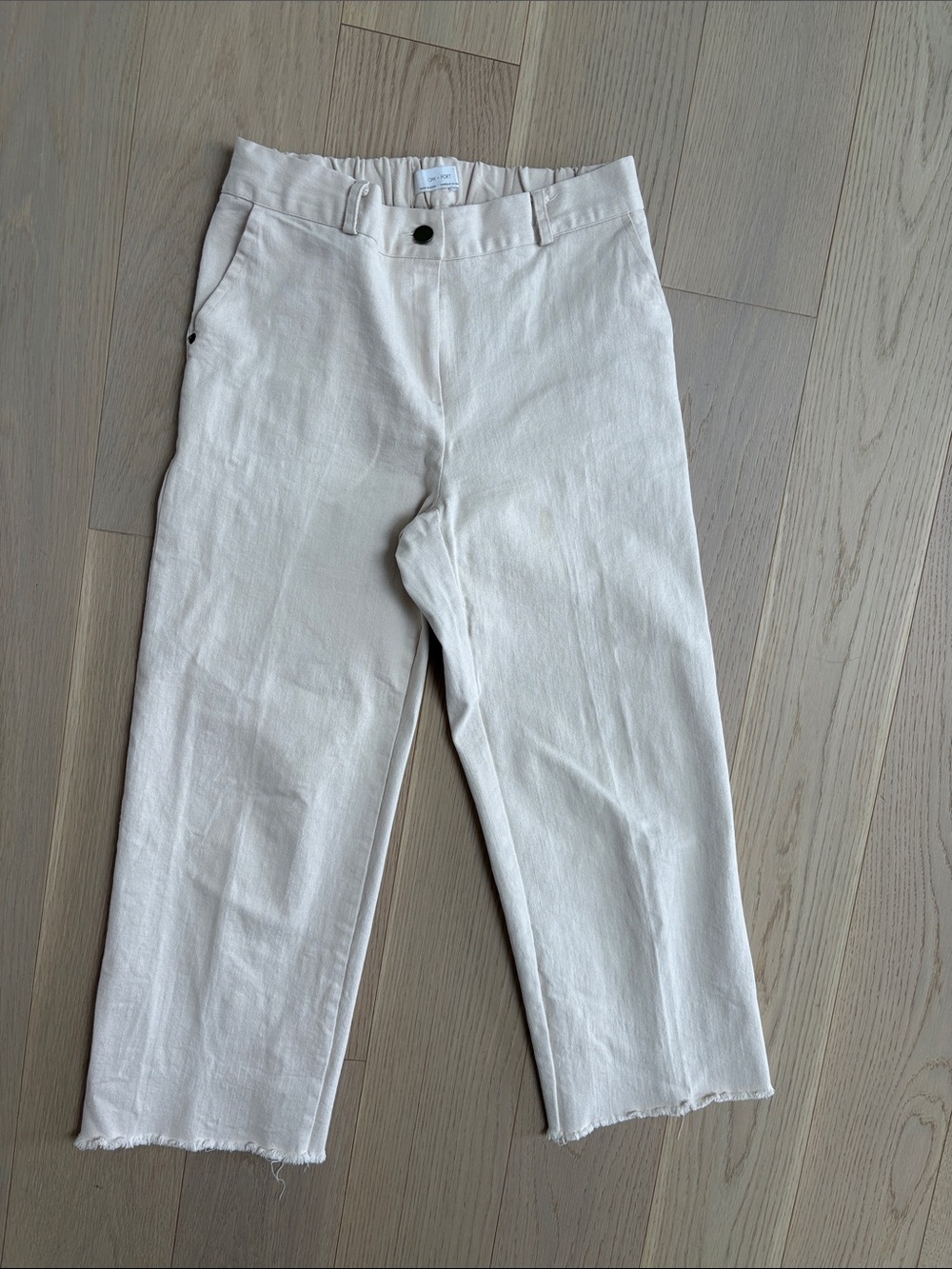 OAK + FORT Cream Straight-Leg Crop Chinos